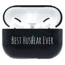 Lade das Bild in den Galerie-Viewer, Best Husbear Ever Leather Airpods Pro Case - Bearified Gear