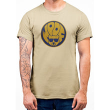 Lade das Bild in den Galerie-Viewer, Woof Badge T-Shirt - Bearified Gear
