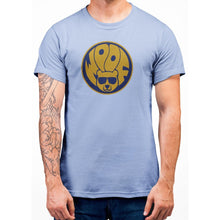 Lade das Bild in den Galerie-Viewer, Woof Badge T-Shirt - Bearified Gear