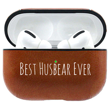Lade das Bild in den Galerie-Viewer, Best Husbear Ever Leather Airpods Pro Case - Bearified Gear
