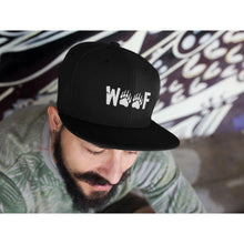 Lade das Bild in den Galerie-Viewer, Woof Snap Back Hat - Bearified Gear
