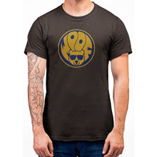 Lade das Bild in den Galerie-Viewer, Woof Badge T-Shirt - Bearified Gear
