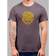 Lade das Bild in den Galerie-Viewer, Woof Circle T-Shirt - Bearified Gear

