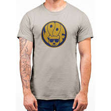 Lade das Bild in den Galerie-Viewer, Woof Badge T-Shirt - Bearified Gear
