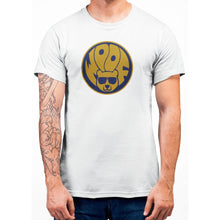 Lade das Bild in den Galerie-Viewer, Woof Badge T-Shirt - Bearified Gear
