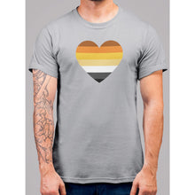 Lade das Bild in den Galerie-Viewer, Bear Pride Heart T-Shirt - Bearified Gear
