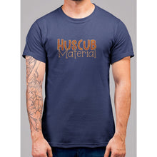 Lade das Bild in den Galerie-Viewer, Huscub Material T-Shirt - Bearified Gear
