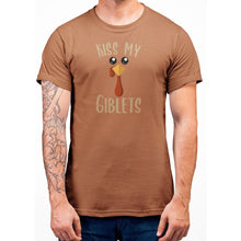 Lade das Bild in den Galerie-Viewer, Kiss My Giblets T-Shirt - Bearified Gear
