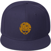 Lade das Bild in den Galerie-Viewer, Woof Gold Glitter Snap Back Hat - Bearified Gear
