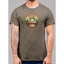 Lade das Bild in den Galerie-Viewer, Shady Pines T-Shirt - Bearified Gear
